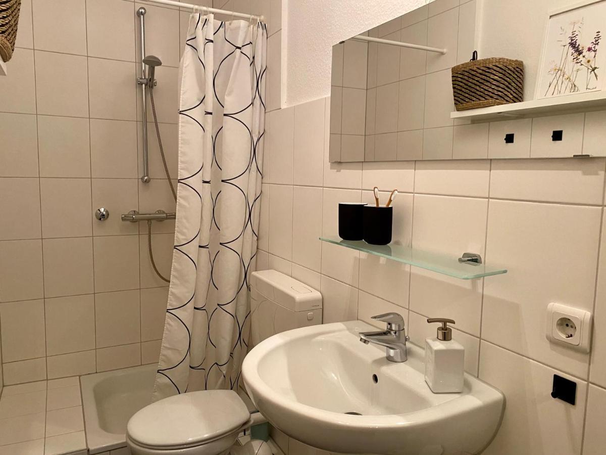 Zentrumsnahe Schoene Altbauwohnung Bis 4 Personen เฟลนส์บวร์ก ภายนอก รูปภาพ