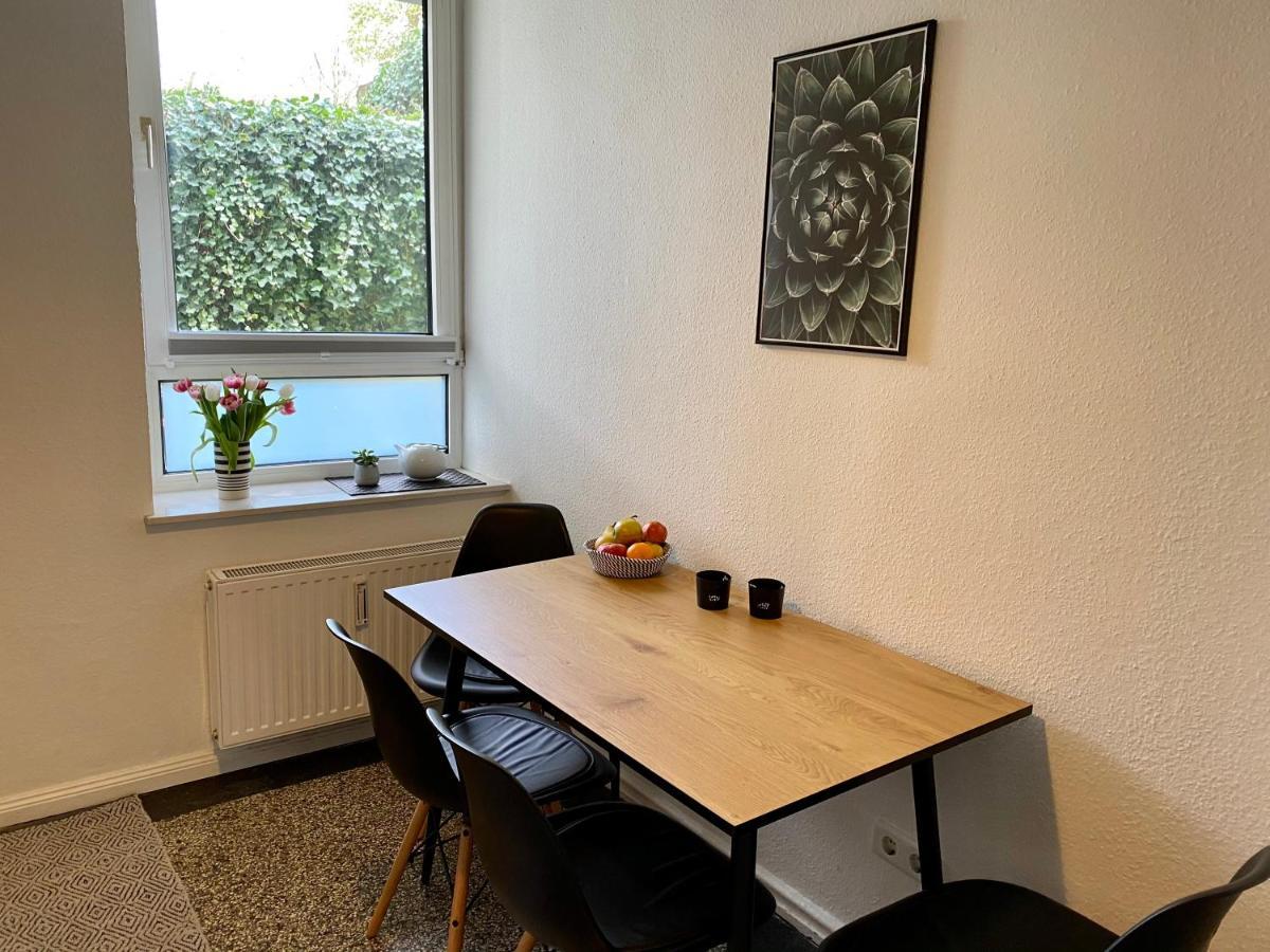 Zentrumsnahe Schoene Altbauwohnung Bis 4 Personen เฟลนส์บวร์ก ภายนอก รูปภาพ